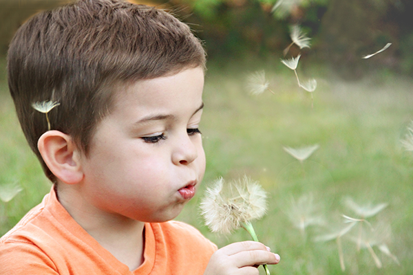 'Cyclic sighing' can help breathe away anxiety