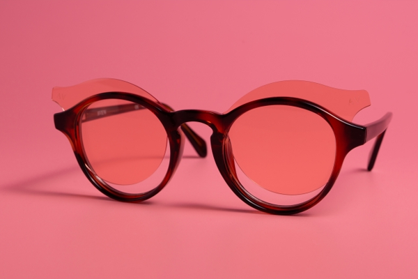 red tinted glasses